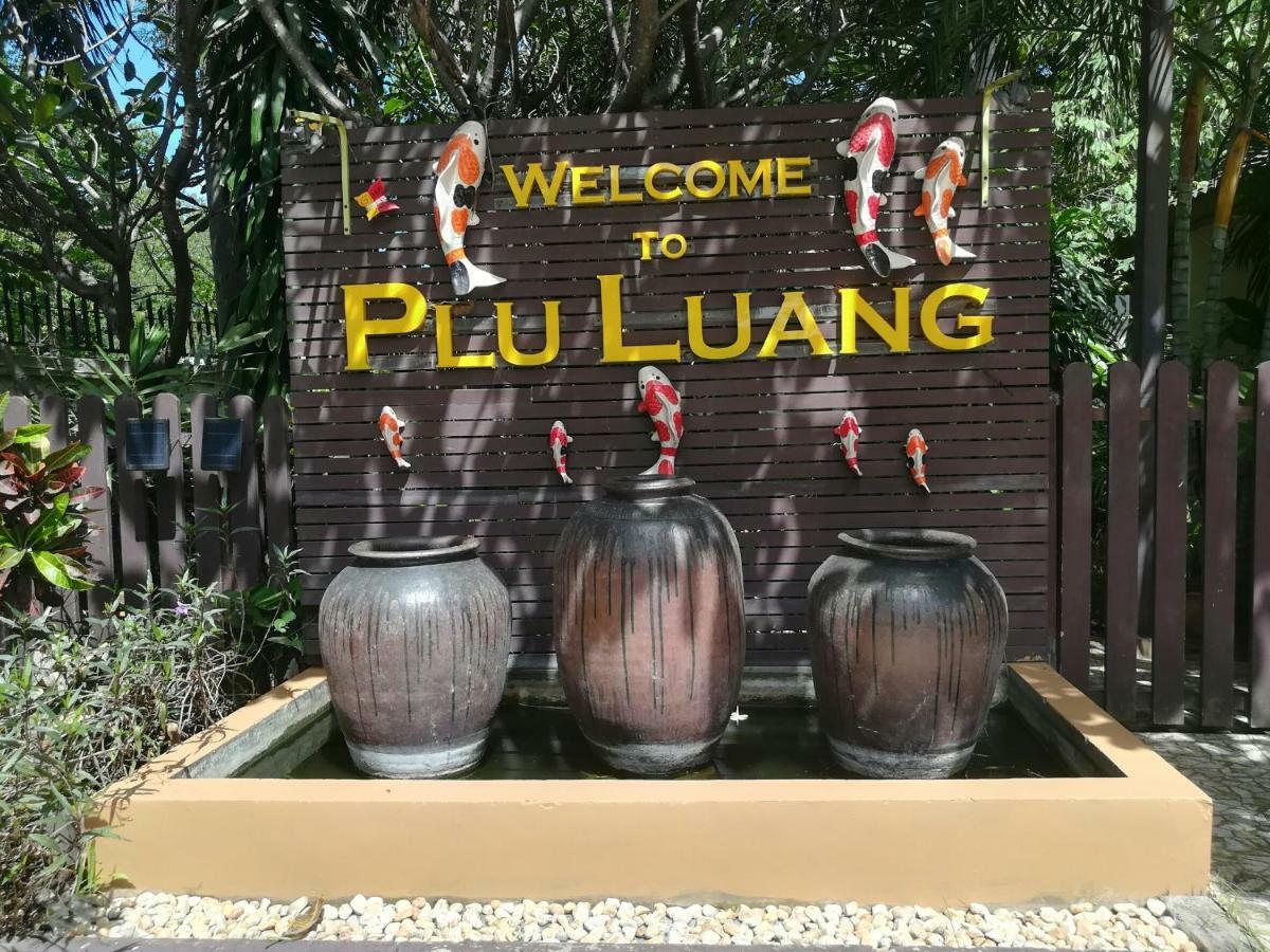 Готель Pluluang Mansion U Thong Екстер'єр фото